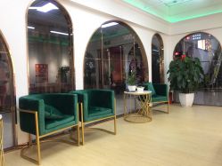 -BULB STUDIO 巴柏明星发型工作室