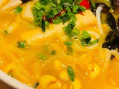 -云海肴·汽锅鸡·云南菜(天山百盛优客店)