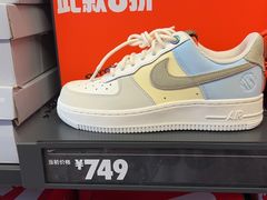 -NIKE上海青浦优选体验店