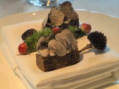 -弦月窗LUNETTE BY AMANDA(复兴路店)