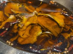-鑫巴蜀小镇 · 水煮鱼专研店(玉桥店)