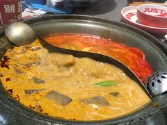 -生活如沸·顺德水牛奶火锅(大学路店)