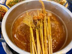 经典锅底-马路边边串串香(双井直营店)