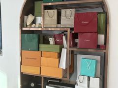 -聚云奢二手奢侈品黄金手表包包回收·中古店(三里屯总店)