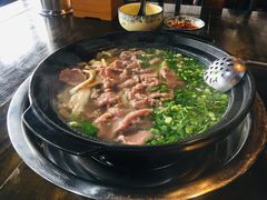 -乐山食古香跷脚牛肉