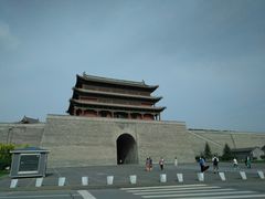 -城墙带状公园-大同古城墙广场停车场