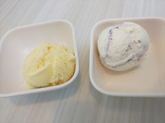 香草冰激凌球-满记甜品(无锡八佰伴店)