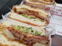 -The Habit Burger Grill 哈比特汉堡(爱琴海店)