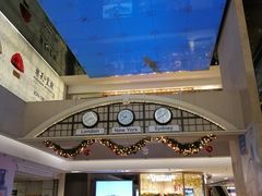 -爱雍·乌节