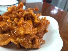 -胡子饮食店