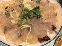 -鹤乡东北菜(崮山路店)