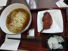 -百年老字号·观振兴蟹黄面·三虾面·苏式面(观前街富仁坊巷店)