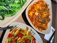 -肖四女乐山跷脚牛肉(世博源店)