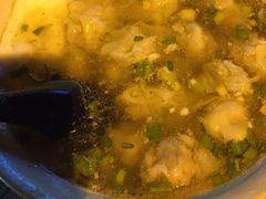 -碑亭巷老王柴火馄饨