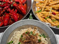 -巴厘龙虾·榜首油焖大虾(音乐学院·沿江酒馆店)