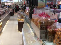 -上海全国土特产食品商场(淮海中路店)