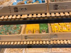 -牛朋牛奶棚(南昌路店)