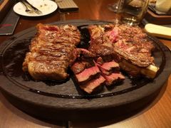 -恰餐厅及酒吧 CHAR Bar & Grill (北京丽都皇冠假日店)