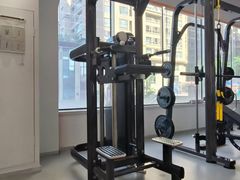 -体育场(地铁站)