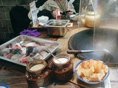 -印象老灶台三下锅·湘西本土原味菜(天门山索道店)