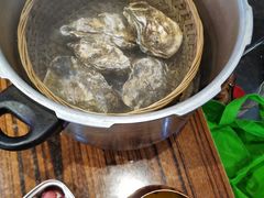 -蚝堡海鲜·威海菜·海肠捞饭·烧烤·亚洲吃蚝公司(幸福门店)