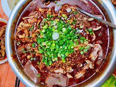肥肠血旺-周血旺老店