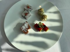 -百盛·鼎膳(中海财富中心)