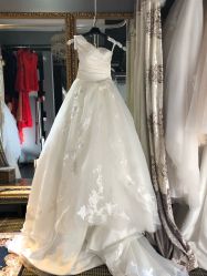 -喜喜婚纱HAPPINESS STUDIO奢定馆(海淀体验馆)