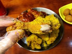 -BHC炸鸡(明洞总店)