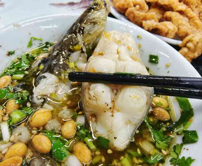 清溪贡椒鱼(老店)-"五一出游的第一站雅安,除了是大熊猫的故乡.