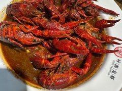 -叶派龙虾•招牌香辣蟹·海鲜(中海国际店)