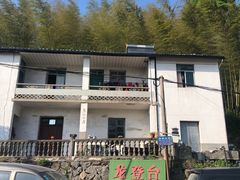 -藏龙百瀑风景区