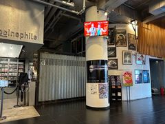 -百老汇电影中心(油麻地店)