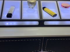 -miomi米欧米隐形眼镜(领展购物广场·中关村店)