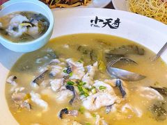 -严记小天府酸菜鱼(西四路店)