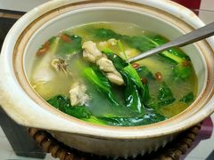 龙井茶香土鸡煲-随意茶庄·地道杭帮农家菜(梅家坞店)
