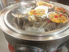 -围炉肉舍•炭烤活鳗•丹东海鲜烤肉(步行街店)