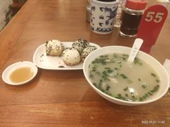 -三两春肚肺汤(崂山路店)