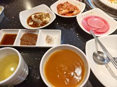 -木槿花韩式炭烤·熟成肉工坊(孙文东路店)
