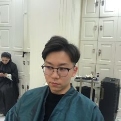 点击看大图 -3AM HAIR SALON染发烫发接发