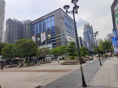-观音桥步行街