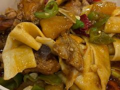 -汗腾格里·风味餐厅(新疆驻京办店)