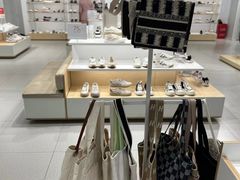 -hotwind热风(重庆悦荟店)