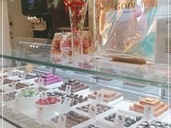 -GODIVA(月星环球港店)