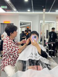 -艾美A·M Hair Salon