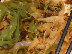 -天山集市(和家乐广场店)