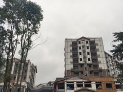 -磁器口古镇