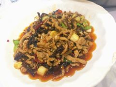 -余家庄肥肠鱼地方汤锅(银杏大道店)