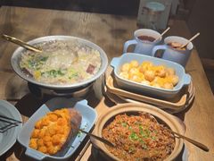 -蜜桃餐厅·伴山(湖滨商业街店)