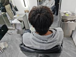 -藤野造型烫染·漂发
